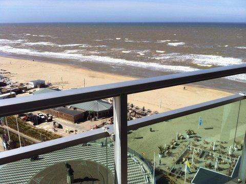 Beach 51 Zandvoort Rum bild